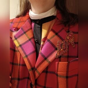 Escada 100% wool blazer